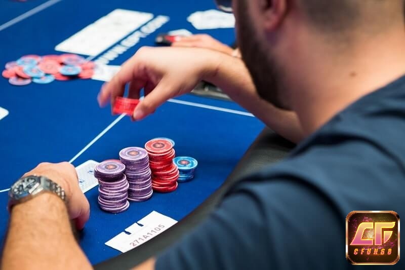 Chi tiết về Donk bet poker là gì?