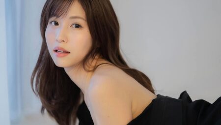 Momo Sakura – Diễn viên phim 18+ Nhật Bản xinh như thiên thần